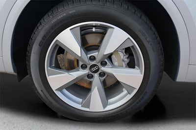 2023 Audi Q5 40 Premium Plus quattro