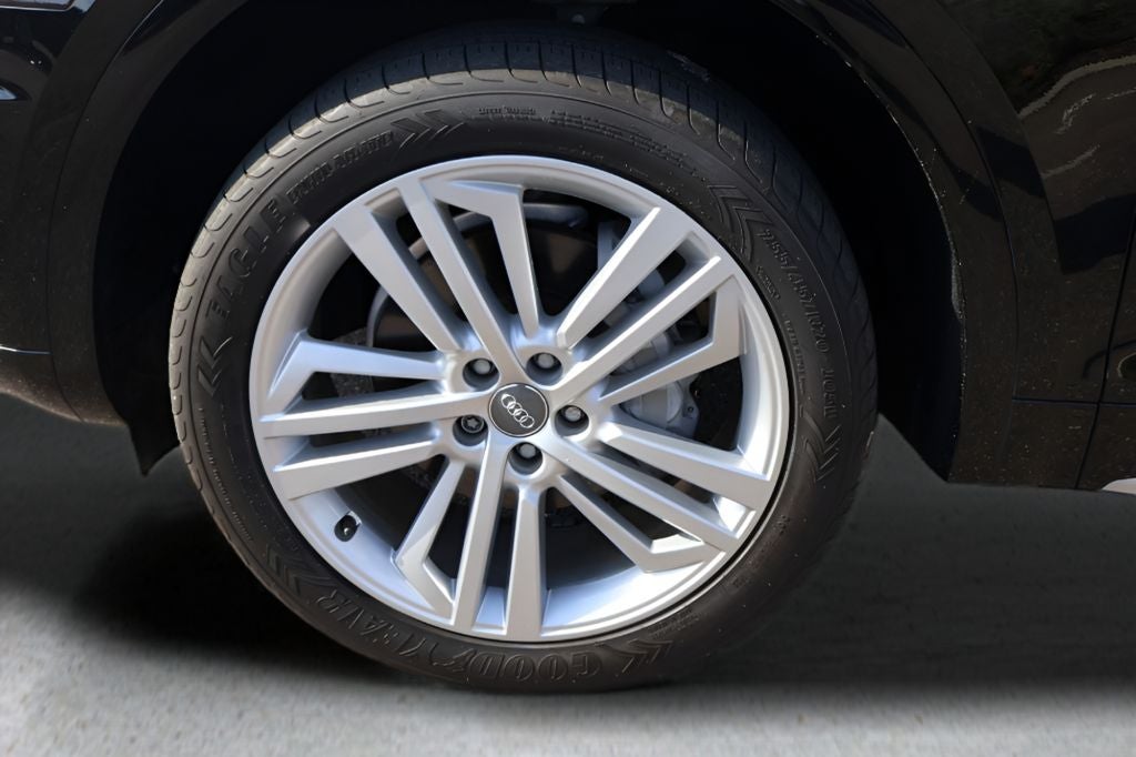 2018 Audi Q5 2.0T Premium Plus quattro