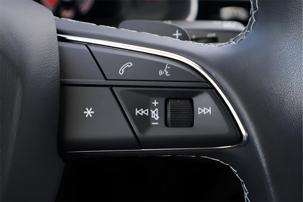 2023 Audi Q8 55 Premium Plus quattro