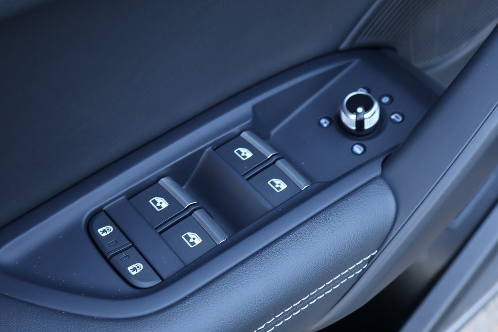 2023 Audi Q5 45 S line Premium Plus quattro