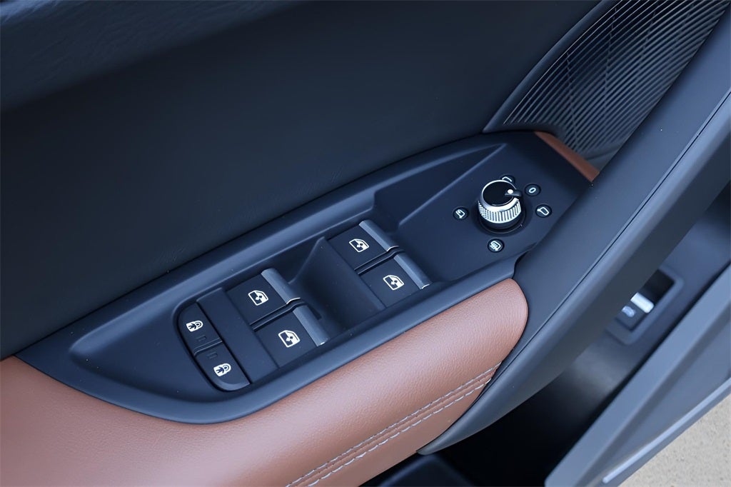 2023 Audi Q5 45 S line Premium Plus quattro