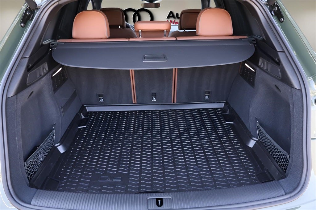 2023 Audi Q5 45 S line Premium Plus quattro