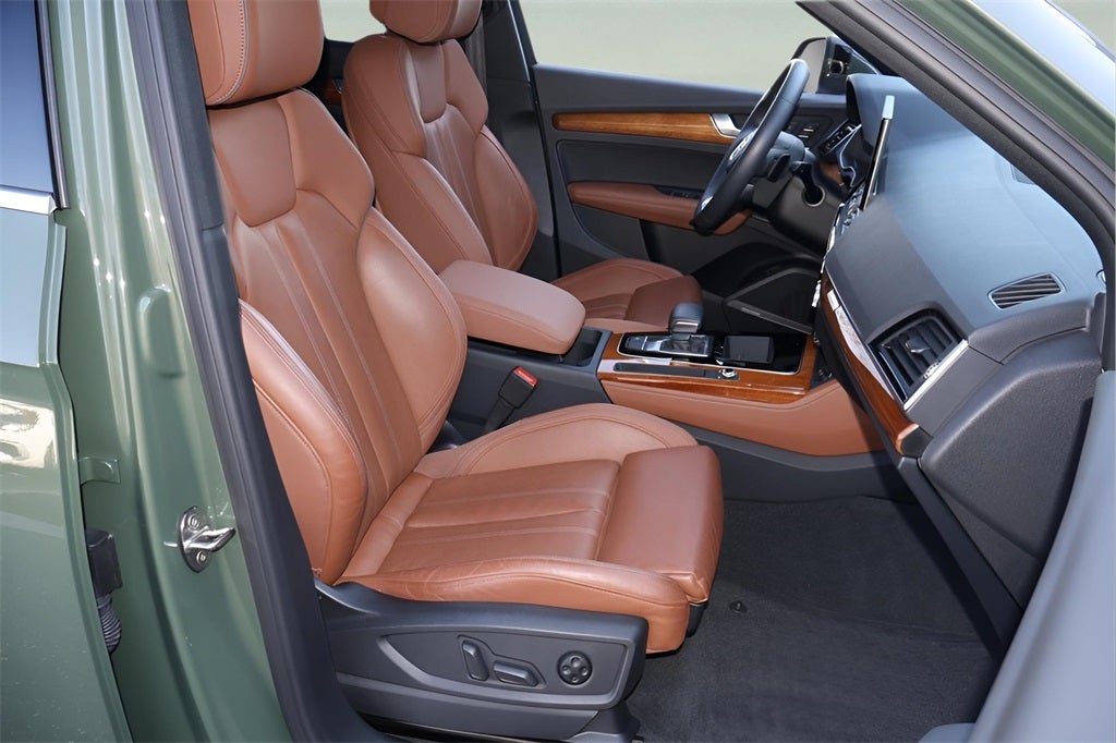 2023 Audi Q5 45 S line Premium Plus quattro