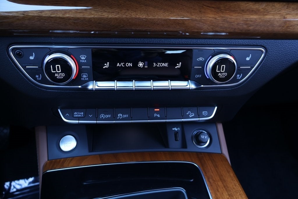 2023 Audi Q5 45 S line Premium Plus quattro