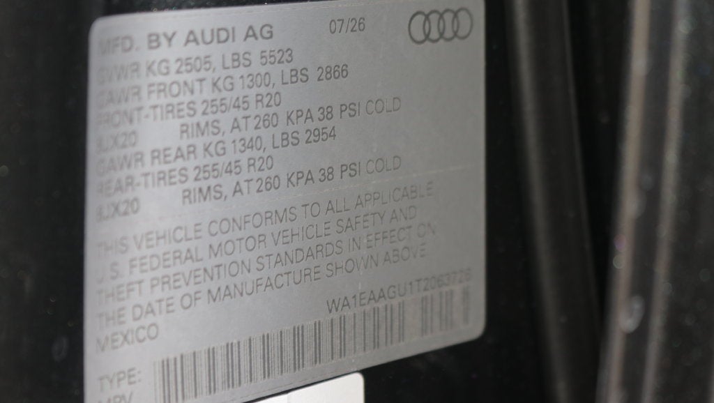 2026 Audi Q5 2.0T Premium Plus quattro