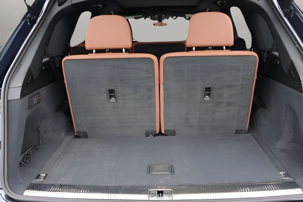 2023 Audi Q7 55 Prestige quattro