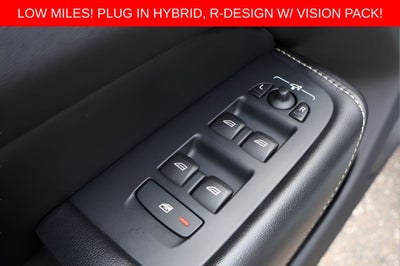 2018 Volvo XC60 Hybrid T8 R-Design