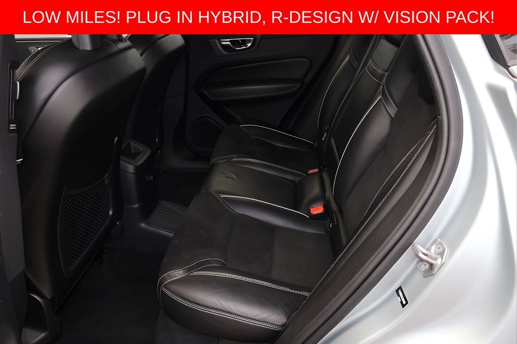 2018 Volvo XC60 Hybrid T8 R-Design