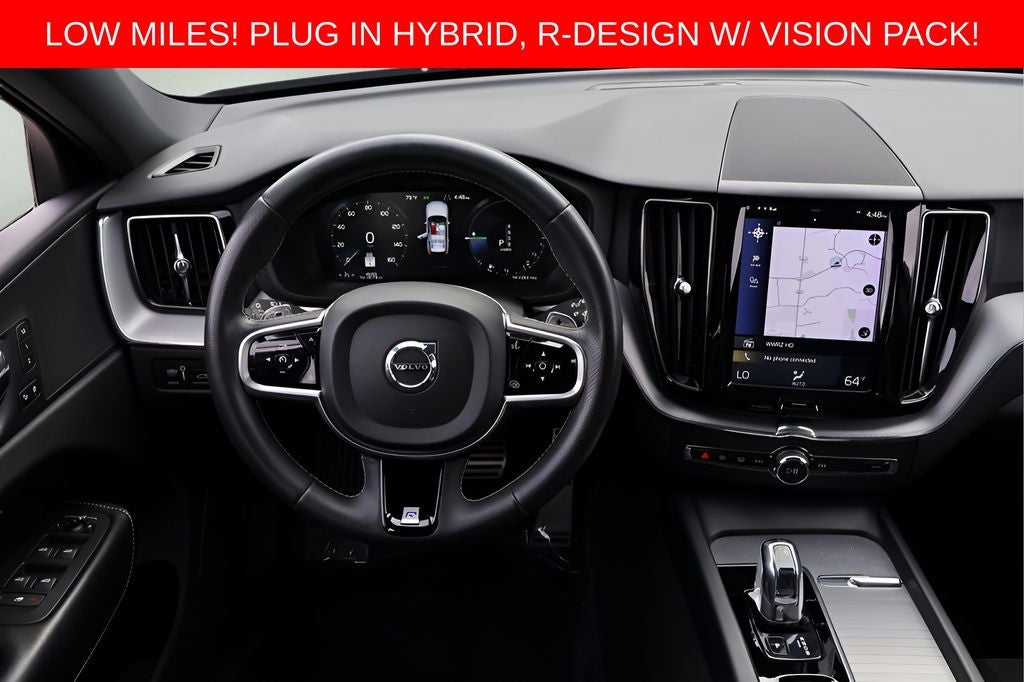 2018 Volvo XC60 Hybrid T8 R-Design