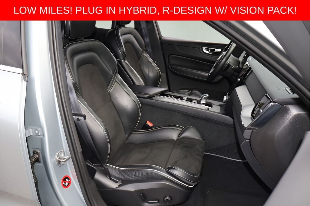 2018 Volvo XC60 Hybrid T8 R-Design