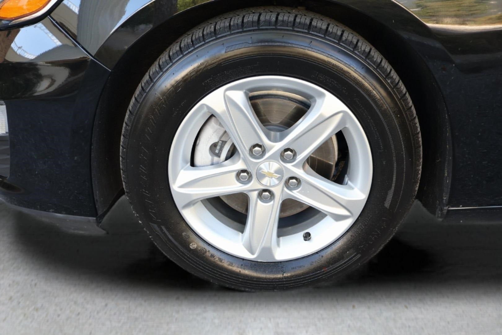 2022 Chevrolet Malibu LS 1LS