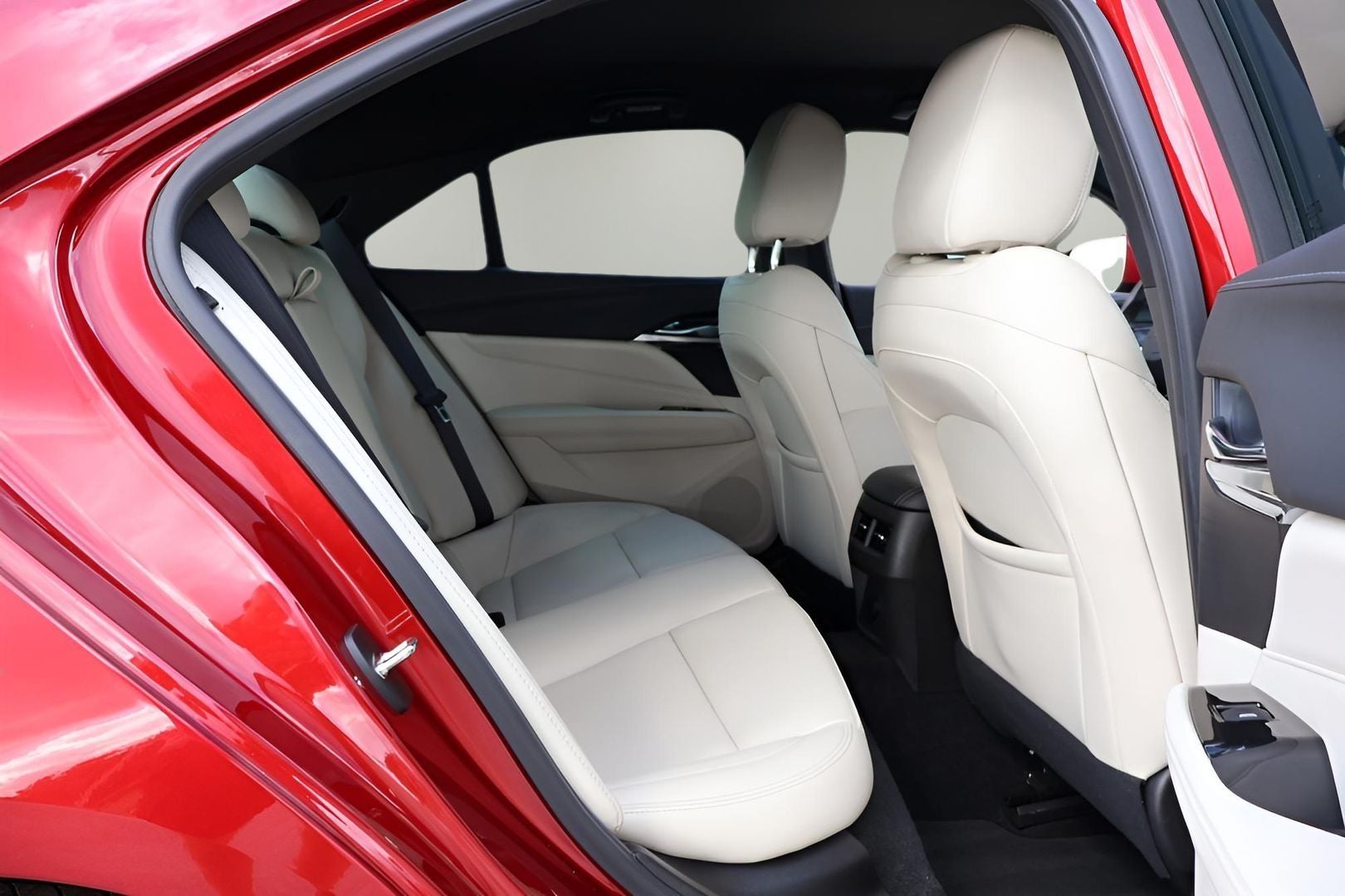 2023 Cadillac CT4 Luxury