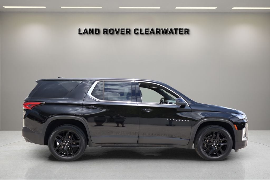 2022 Chevrolet Traverse LS