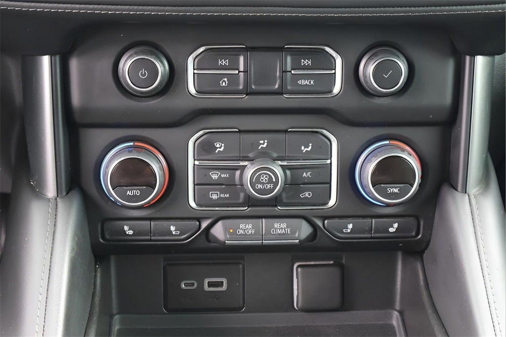 2022 Chevrolet Suburban LT