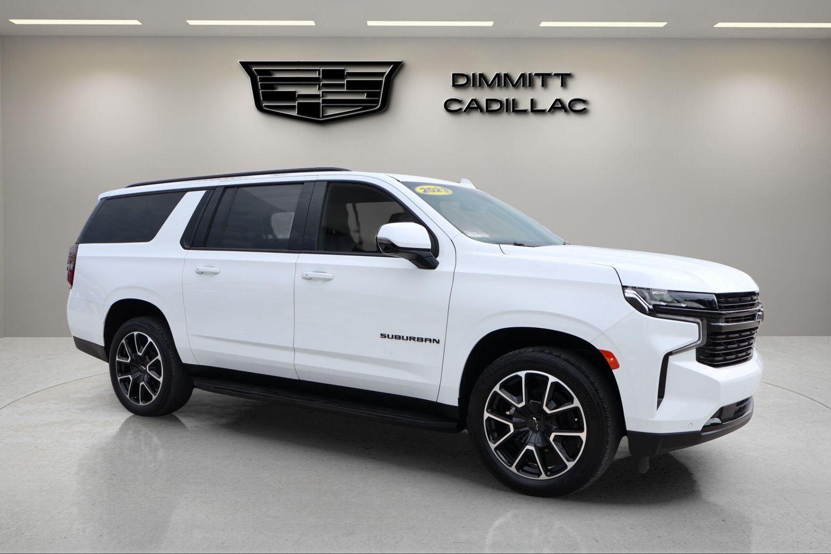 2023 Chevrolet Suburban RST