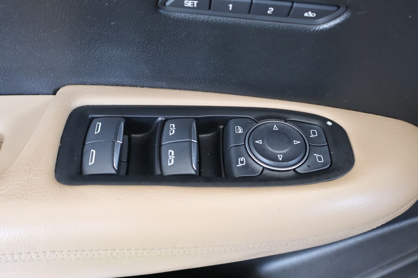 2017 Cadillac XT5 Platinum