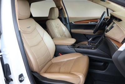 2017 Cadillac XT5 Platinum