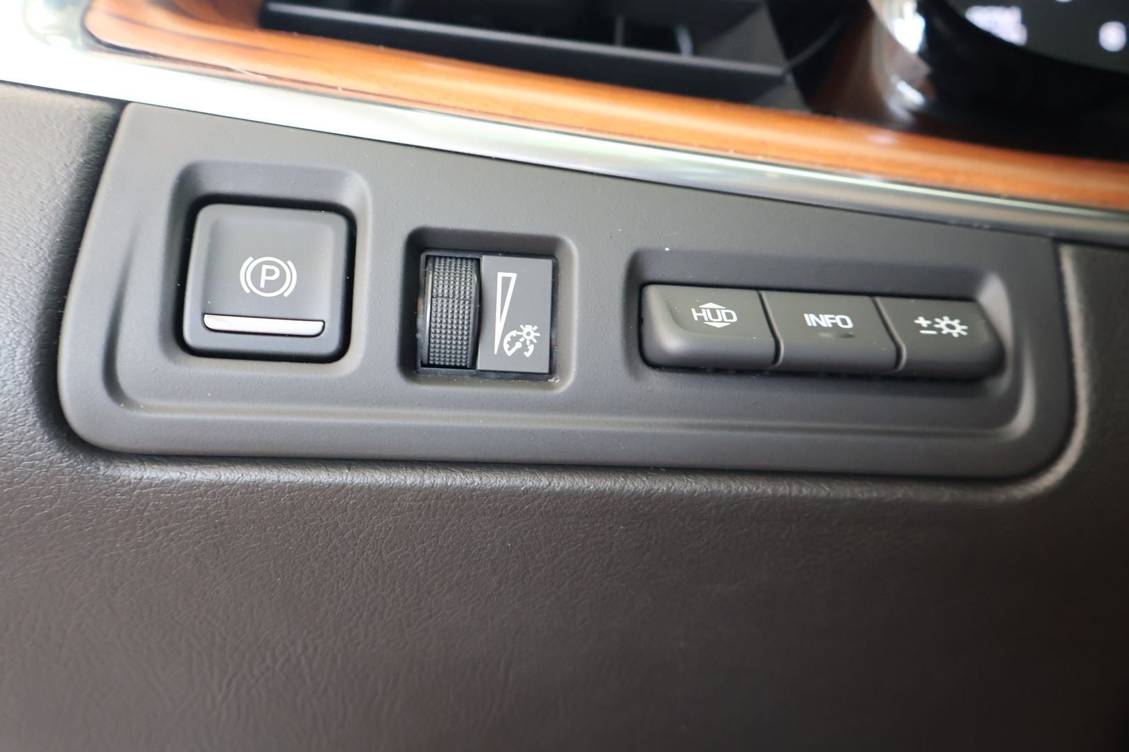 2017 Cadillac XT5 Platinum