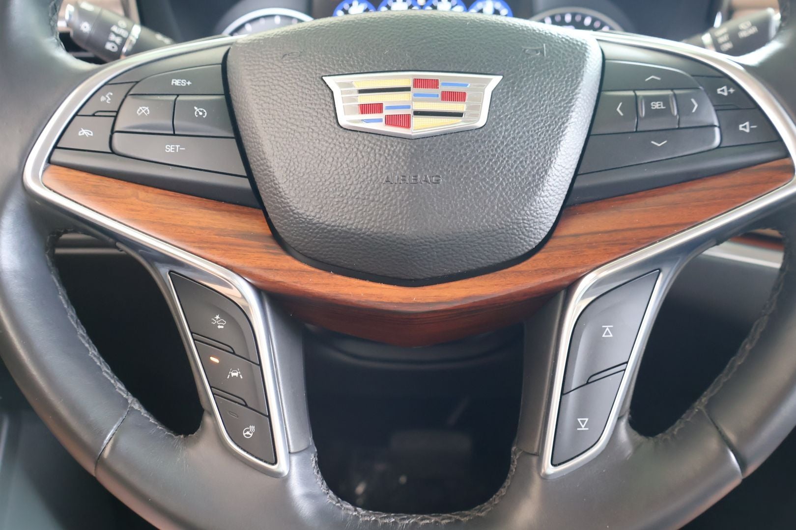 2017 Cadillac XT5 Platinum