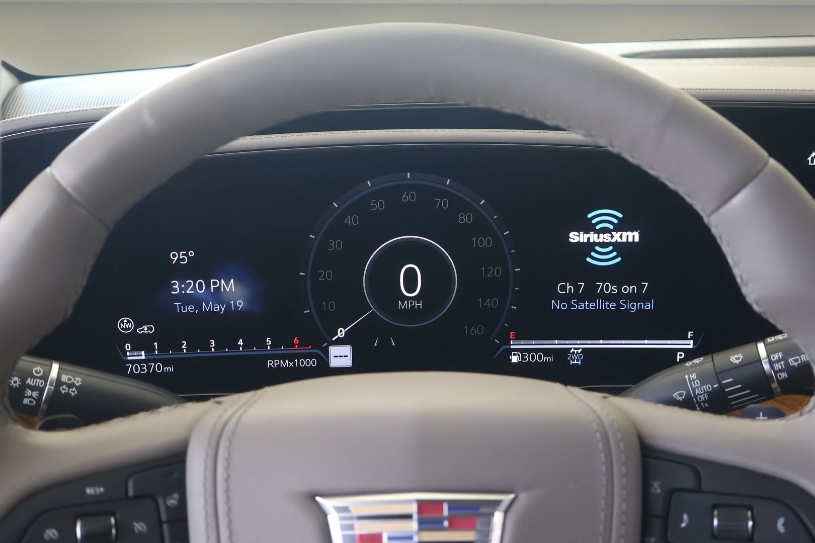 2022 Cadillac Escalade ESV Premium Luxury Platinum