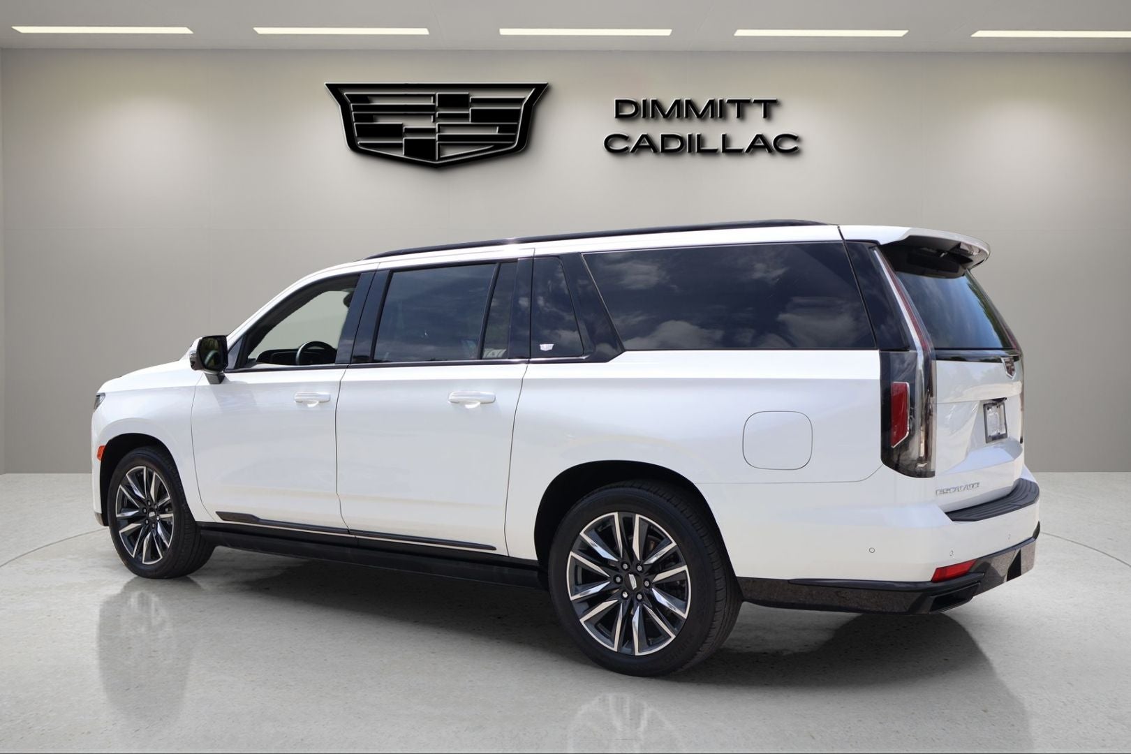 2023 Cadillac Escalade ESV Sport Platinum