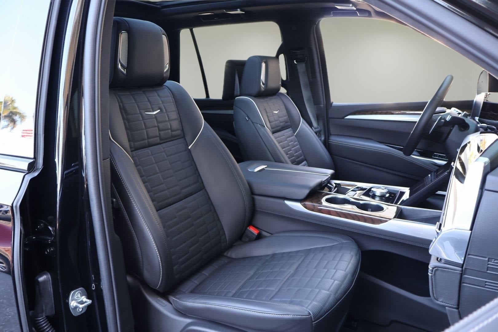 2025 Cadillac Escalade Sport Platinum