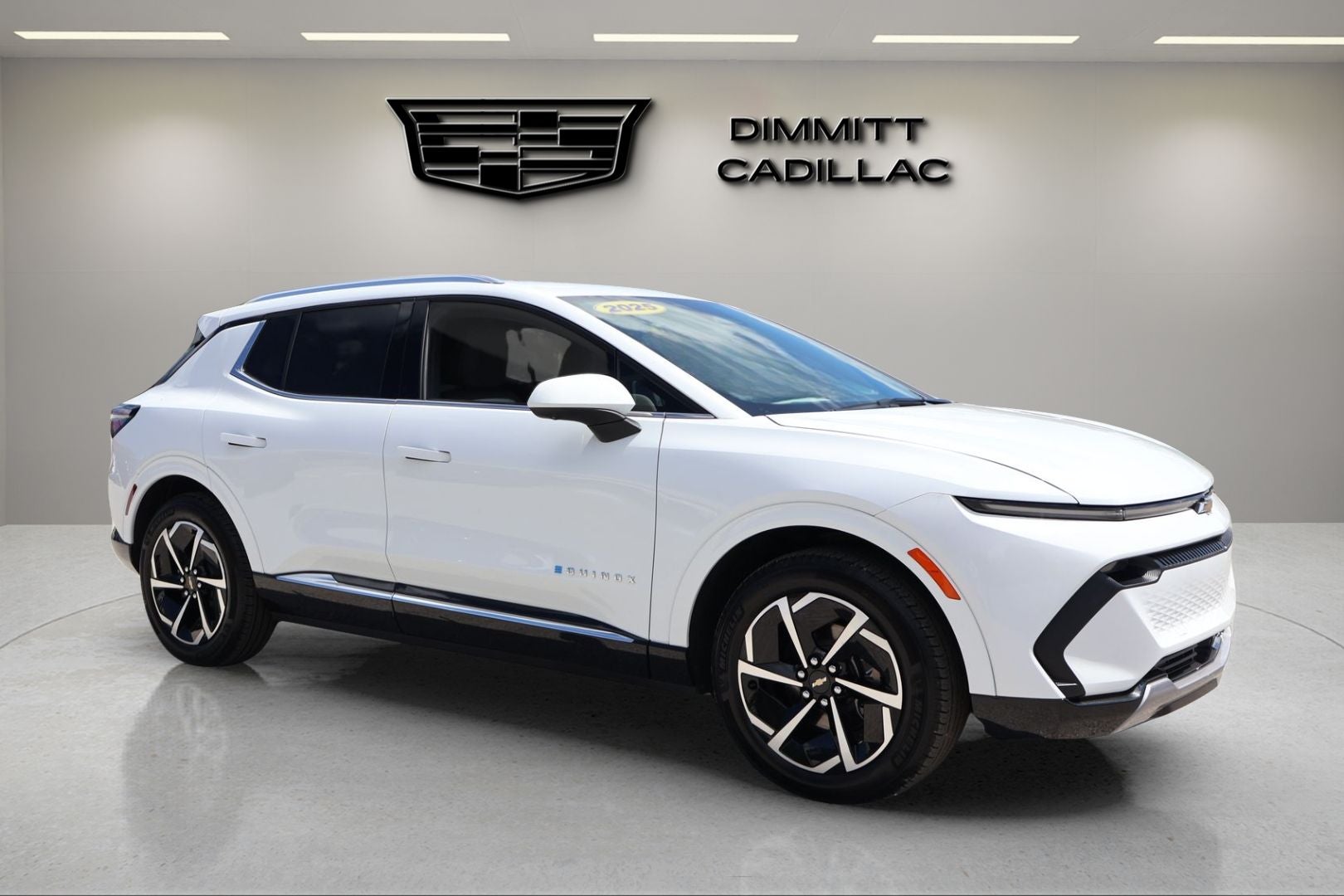 2025 Chevrolet Equinox EV LT