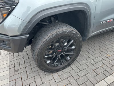 2025 GMC Sierra 1500 AT4X