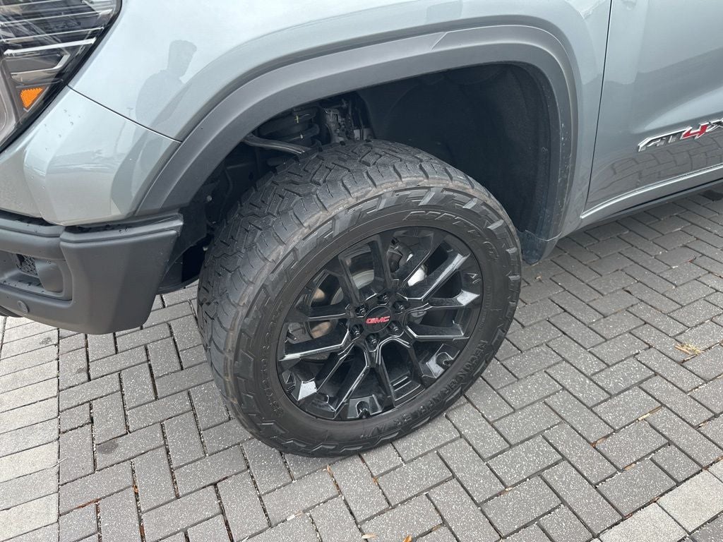 2025 GMC Sierra 1500 AT4X
