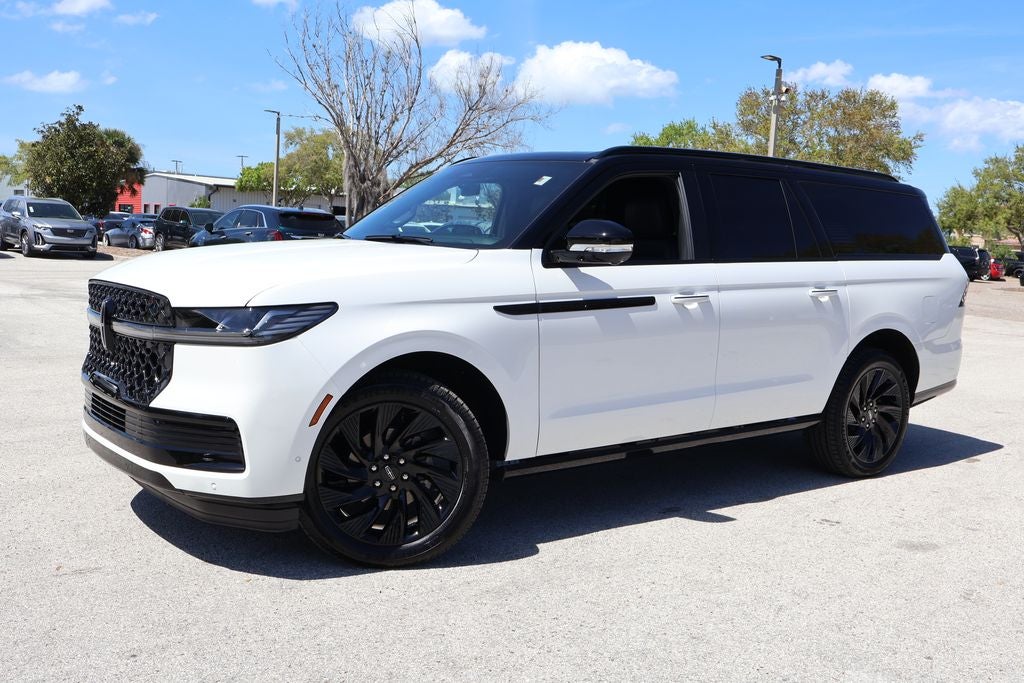 2025 Lincoln Navigator L Reserve