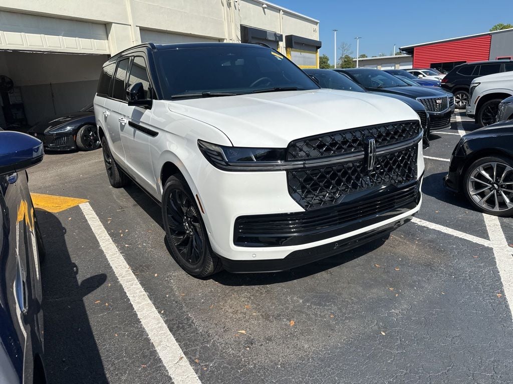 2025 Lincoln Navigator L Reserve