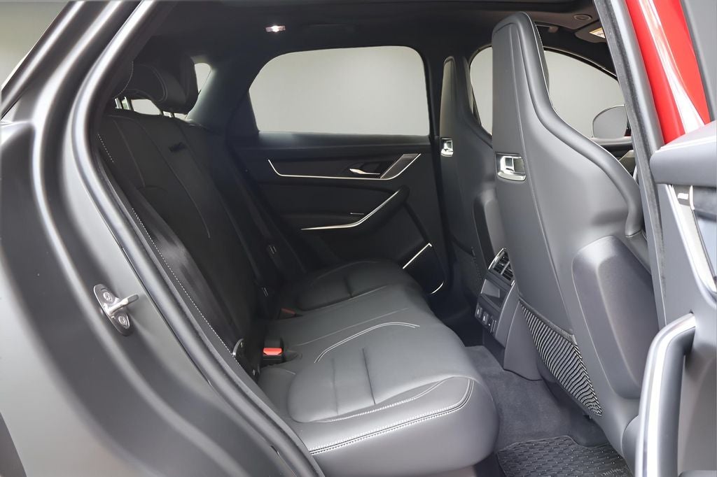2026 Jaguar F-PACE P250 R-Dynamic S