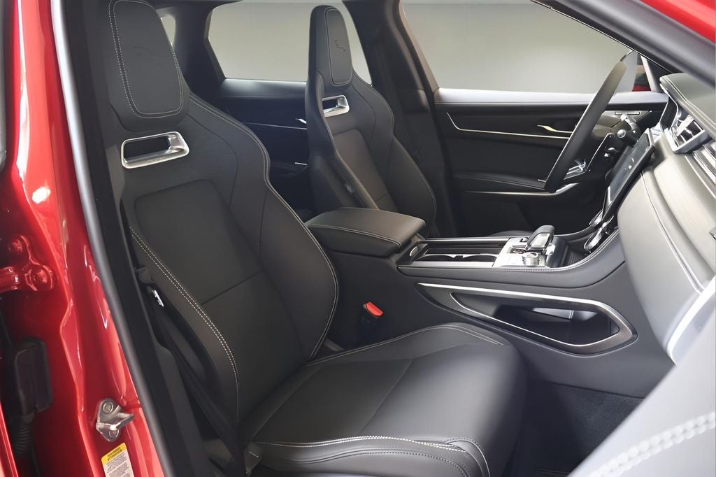 2026 Jaguar F-PACE P250 R-Dynamic S