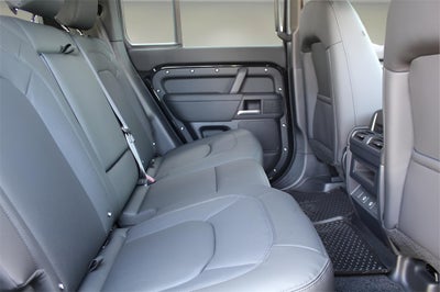 2025 Land Rover Defender 110 S