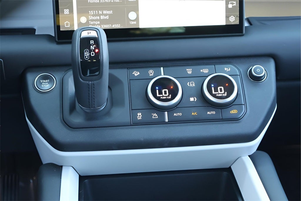 2025 Land Rover Defender 110 S