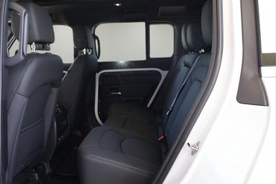 2025 Land Rover Defender 110 S