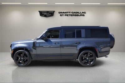 2025 Land Rover Defender 130 V8