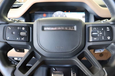 2025 Land Rover Defender 130 V8