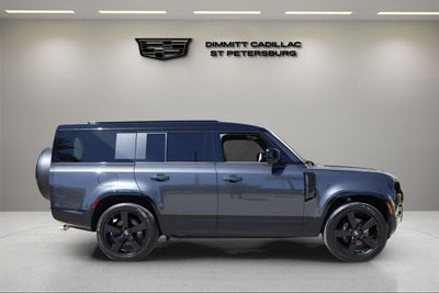 2025 Land Rover Defender 130 V8