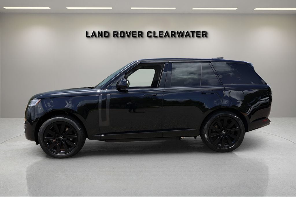 2025 Land Rover Range Rover Plug-In Hybrid SE