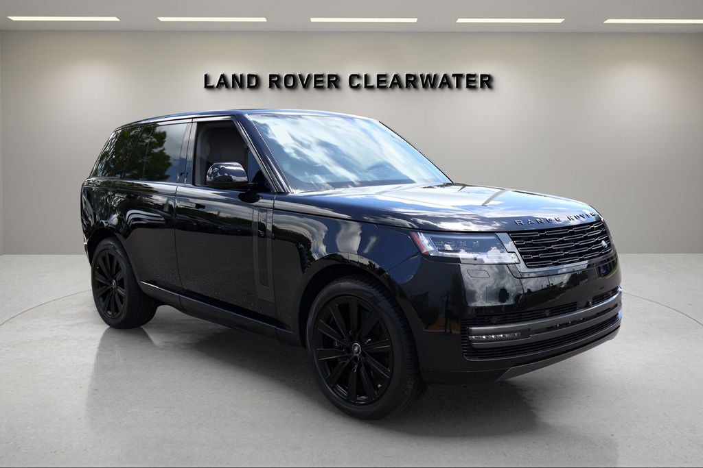 2025 Land Rover Range Rover Plug-In Hybrid SE