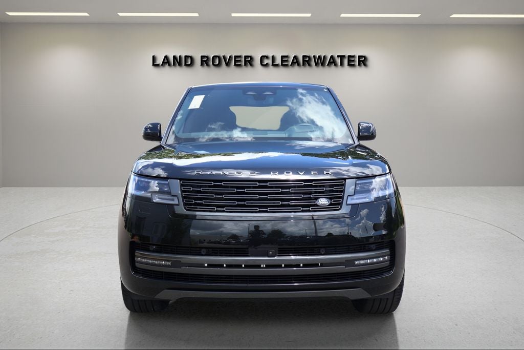 2025 Land Rover Range Rover Plug-In Hybrid SE