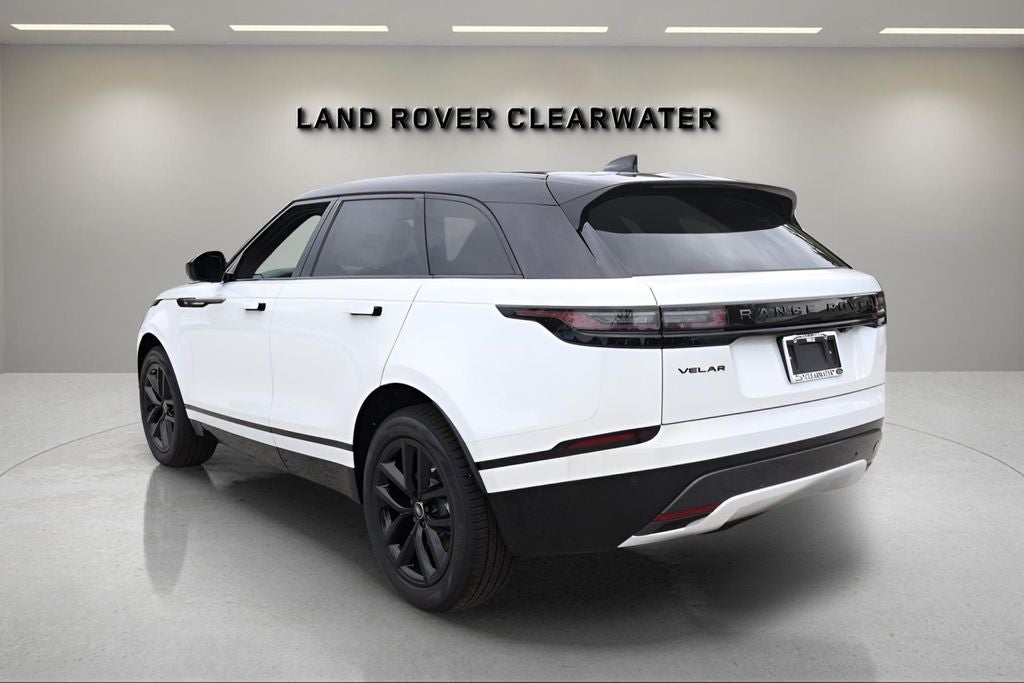 2026 Land Rover Range Rover Velar Dynamic SE