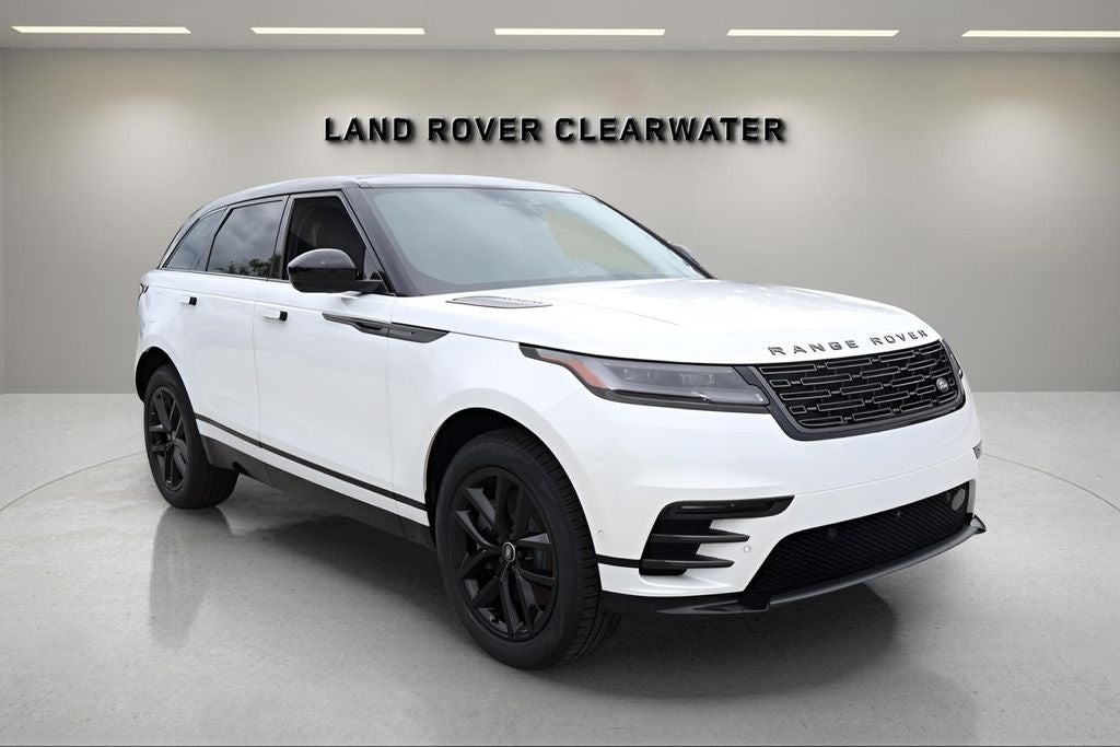 2026 Land Rover Range Rover Velar Dynamic SE
