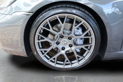 2023 Porsche 911 Carrera