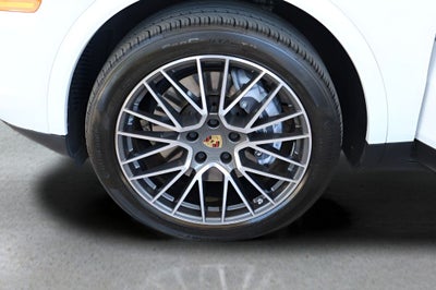 2021 Porsche Cayenne Base