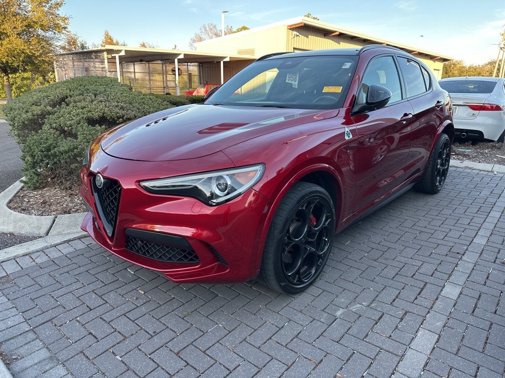 2023 Alfa Romeo Stelvio Quadrifoglio