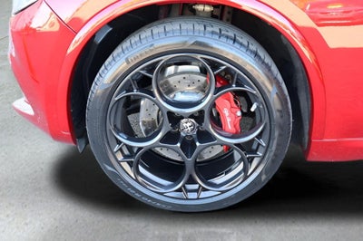 2023 Alfa Romeo Stelvio Quadrifoglio