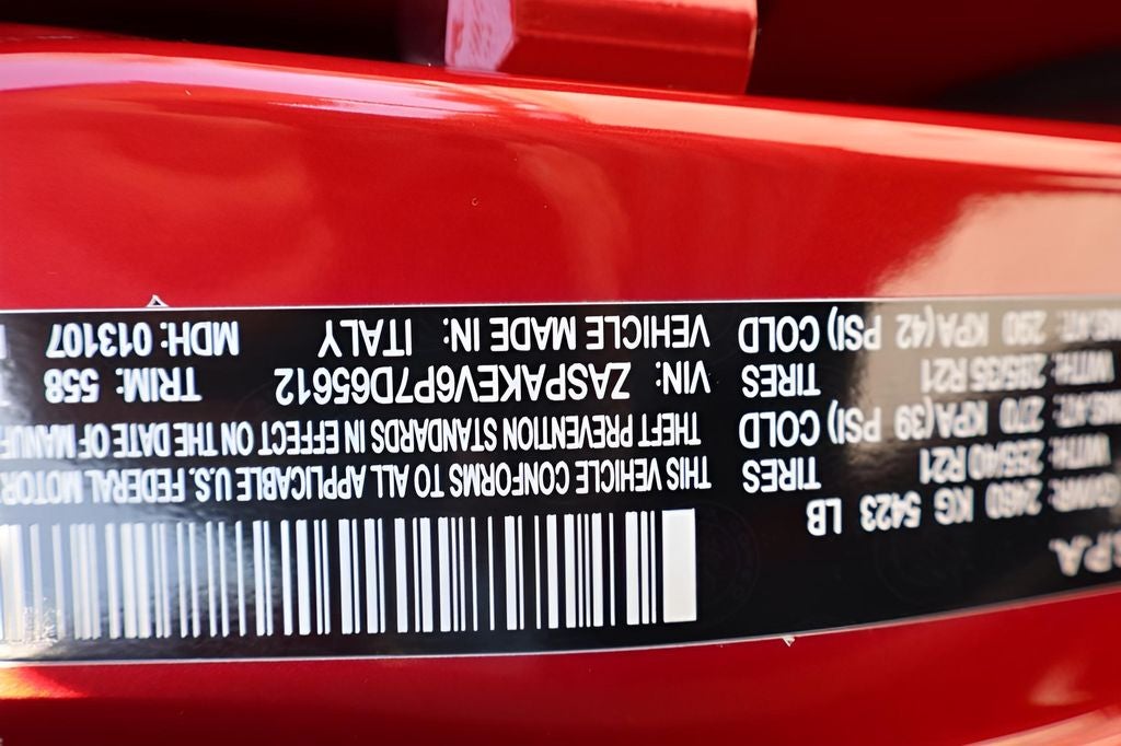 2023 Alfa Romeo Stelvio Quadrifoglio