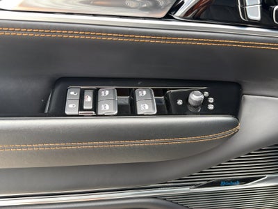 2022 Jeep Grand Wagoneer Series III